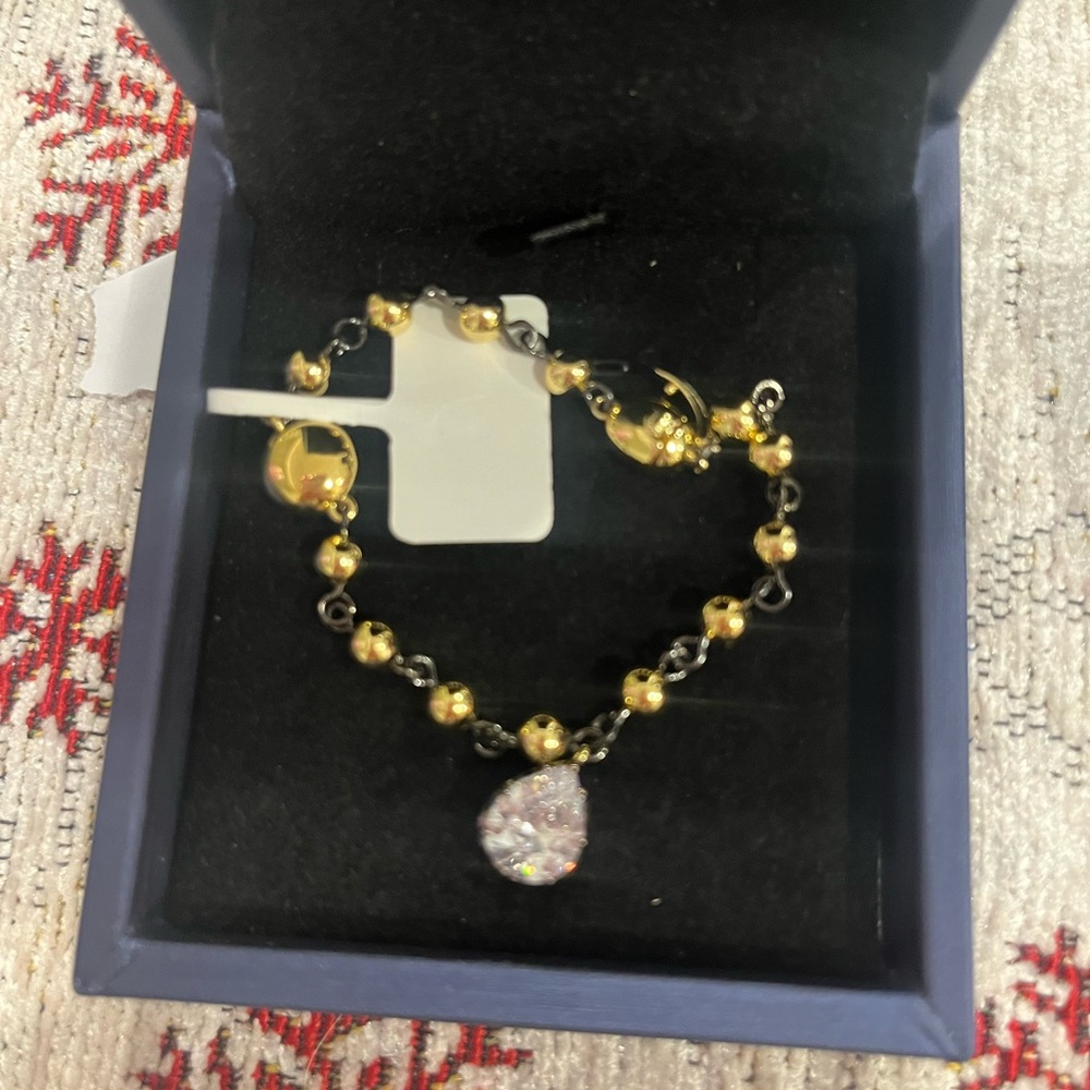 White Saffire bracelet